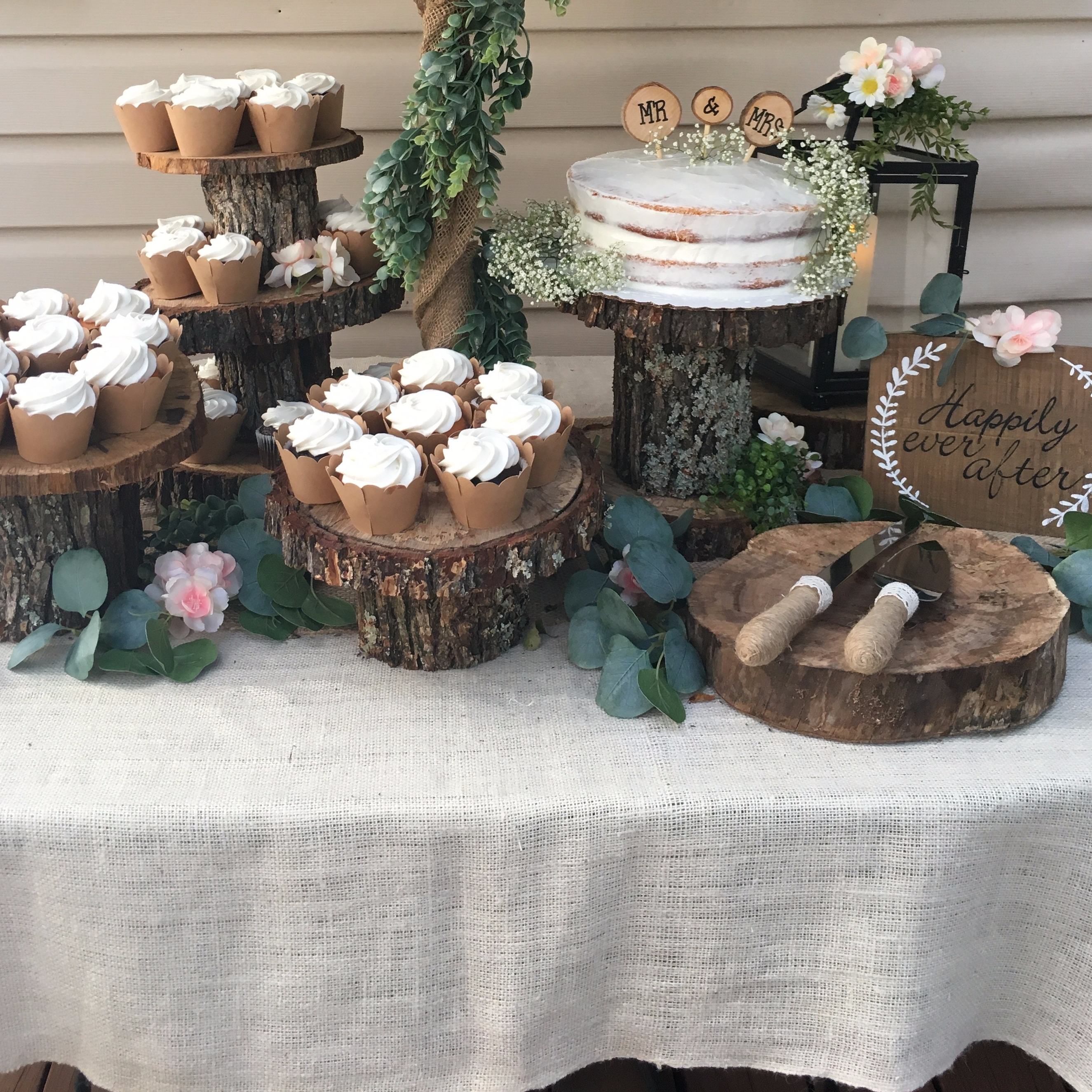 Ideas for an easy & inexpensive rustic outdoor wedding ...