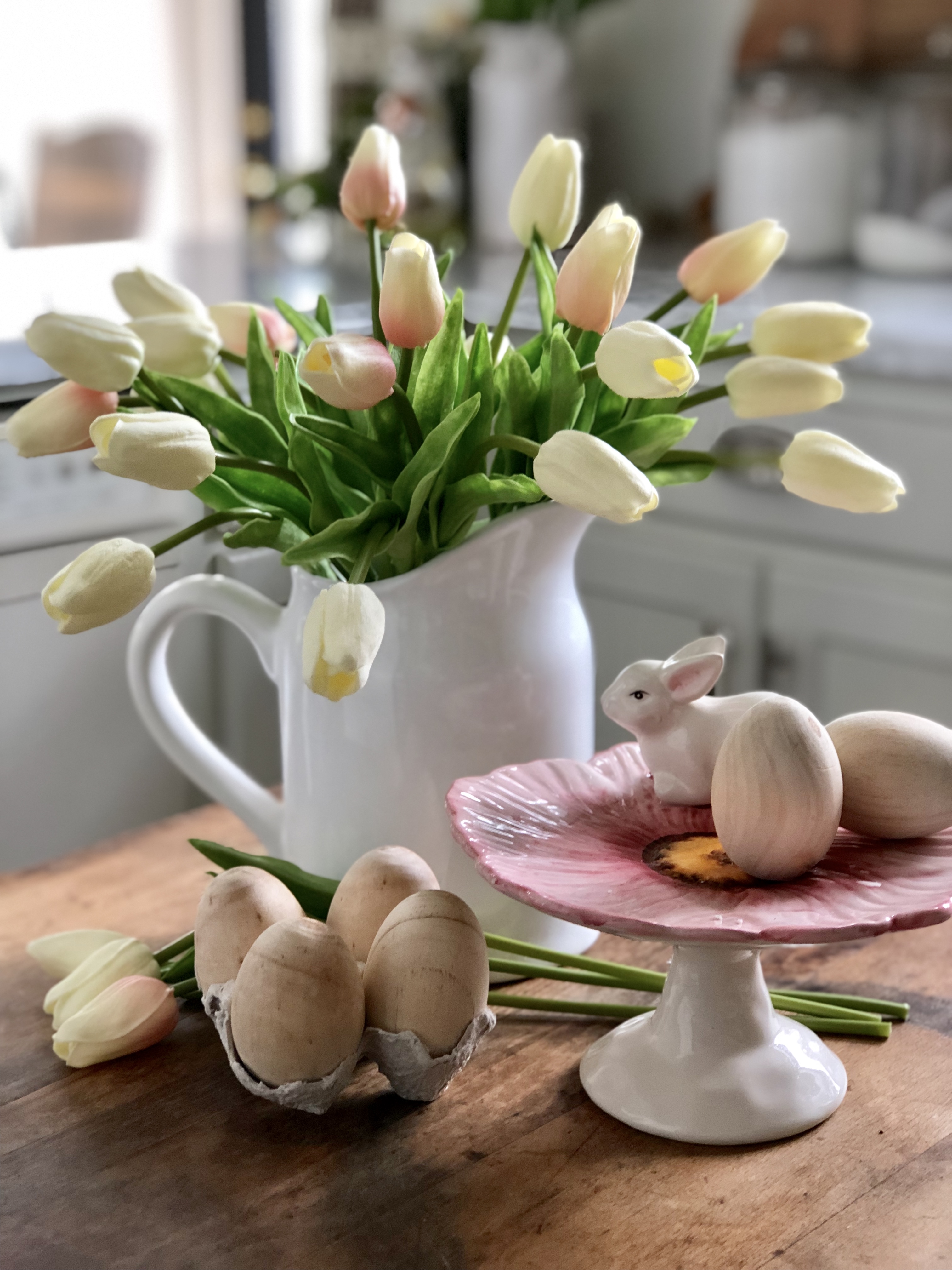 Pretty Ideas To Bring Spring Into Your Home * Hip & Humble Style