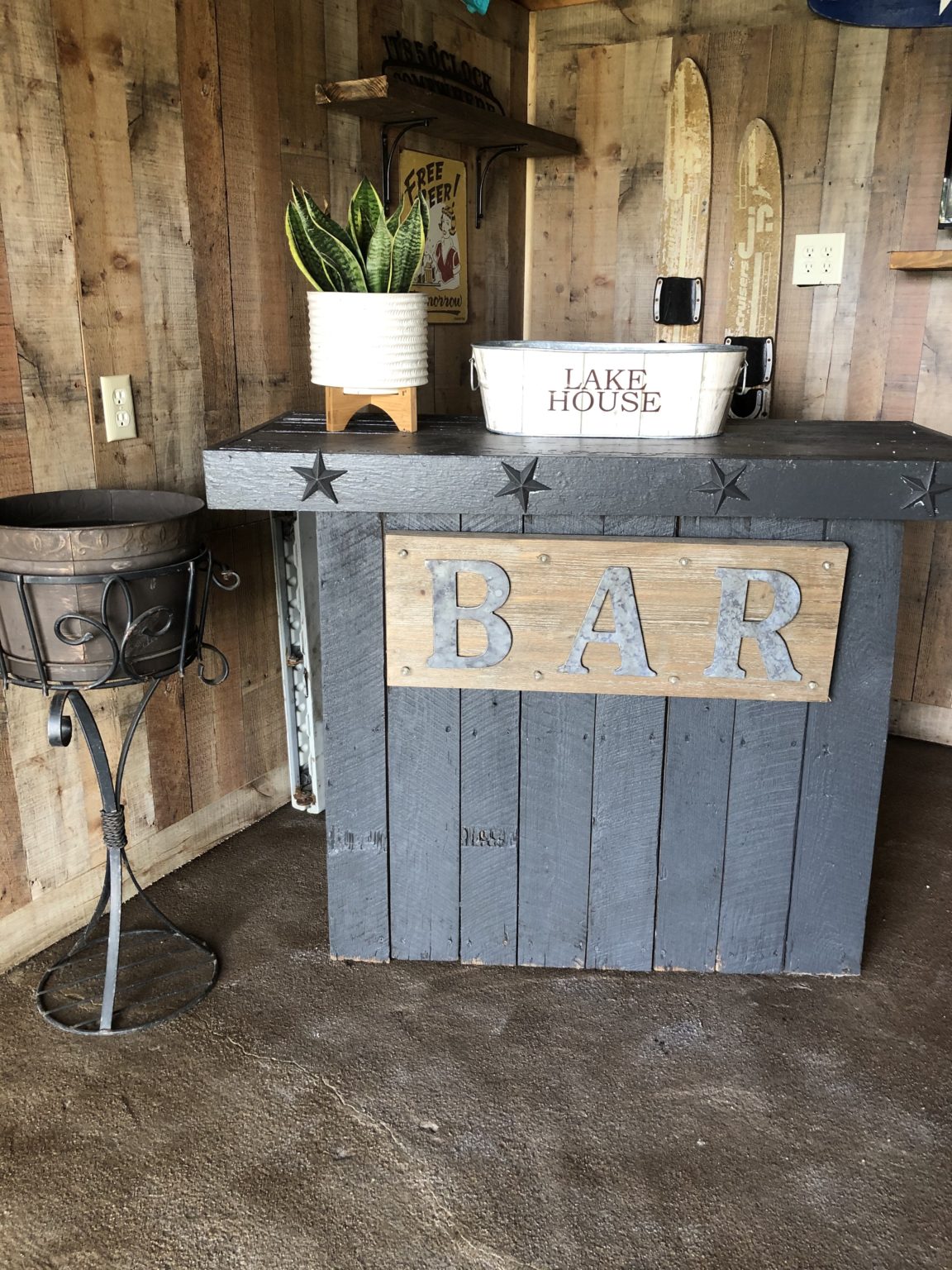 How To Turn A Backyard Shed Into An Outdoor Bar * Hip & Humble Style
