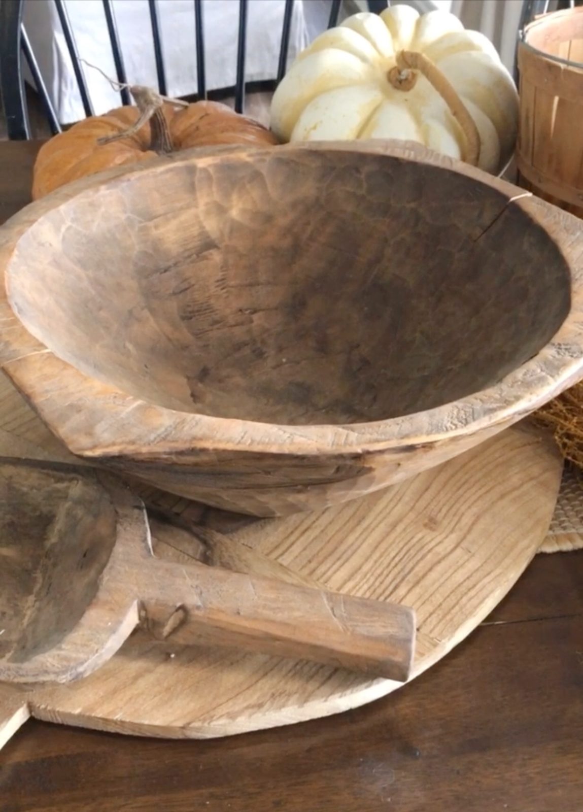 Decorating A Dough Bowl Ways To Decorate For Fall