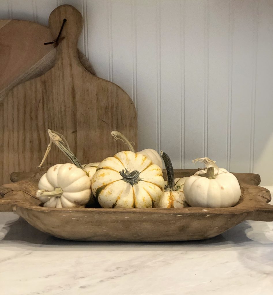 Decorating A Dough Bowl Ways To Decorate For Fall